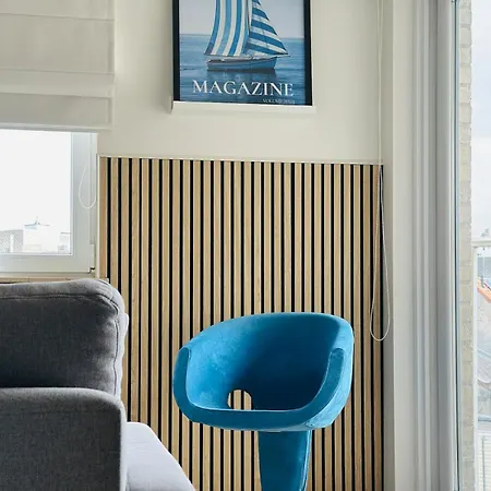 La O'brise - Close To And Center Остенде