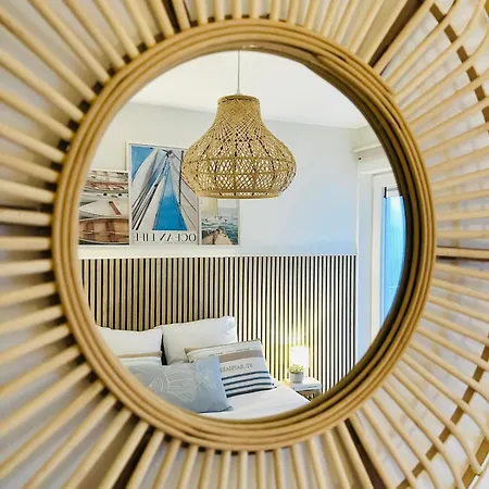 La O'brise - Close To And Center Apartment