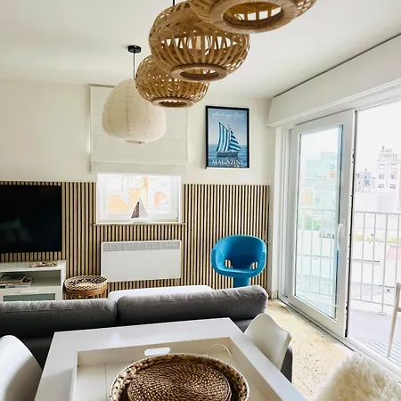 Апартаменти La O'brise - Close To And Center *