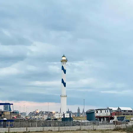 La O'brise - Close To And Center * Остенде