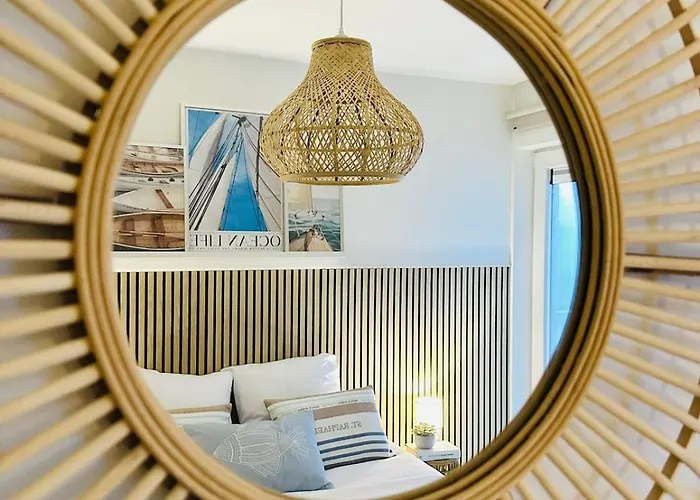 La O'brise - Close To And Center Daire